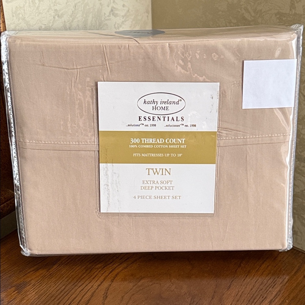 Kathy Ireland Home Essentials Twin Sheet Set in tan/beige. 300 Thread count. - Picture 2 of 14